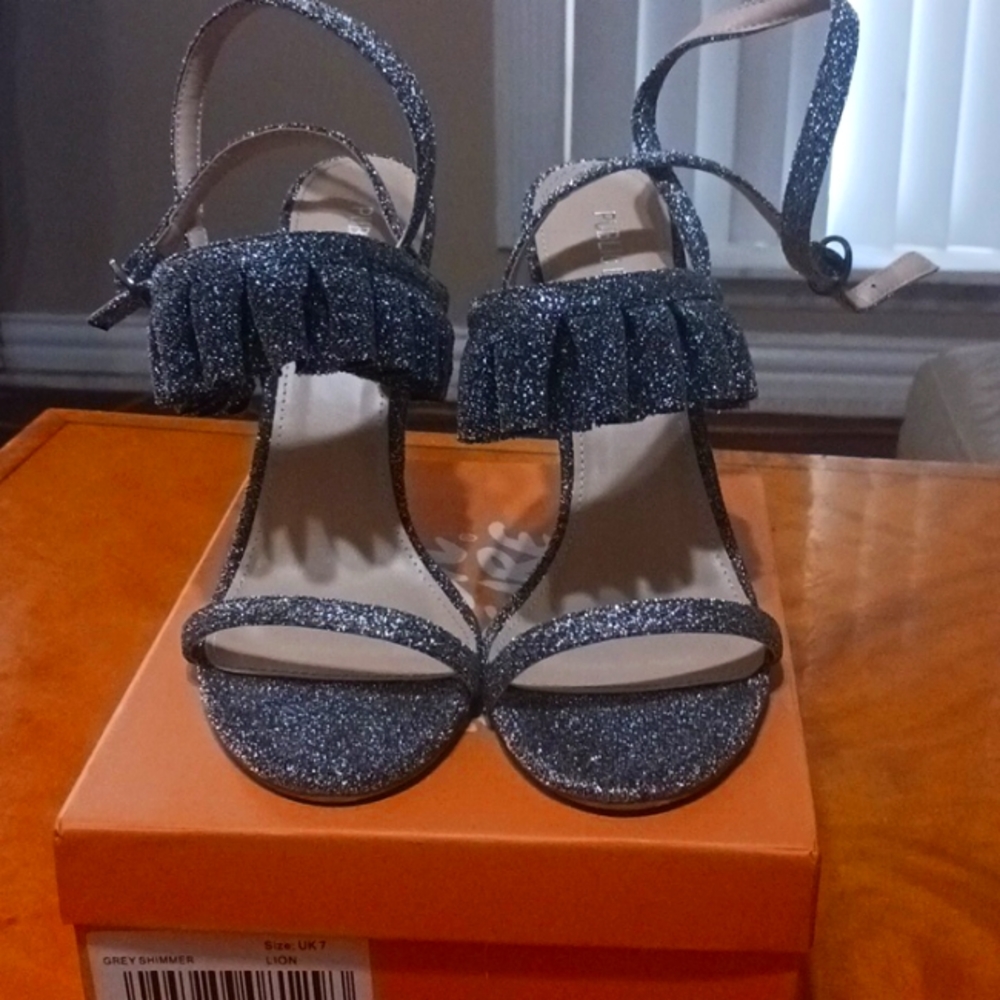 Women's high heels gray Shimmer strap heels UK size 7=US size 9